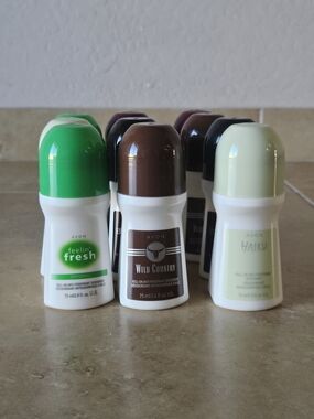 10 Avon Men  And  Women Roll-On Deodorant Assorted Caps in Green, Brown, Cream
